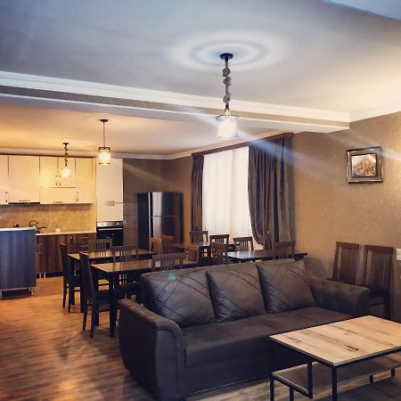 Gudauri Hillsite Hotel Eksteriør billede