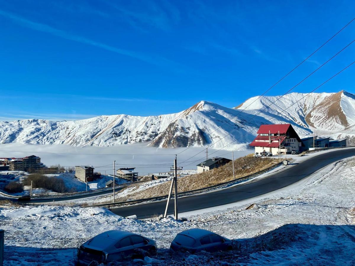 Gudauri Hillsite Hotel Eksteriør billede